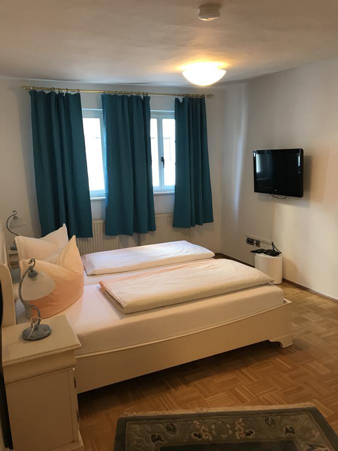 Hotel Schwanen Mosbach  Exterior photo