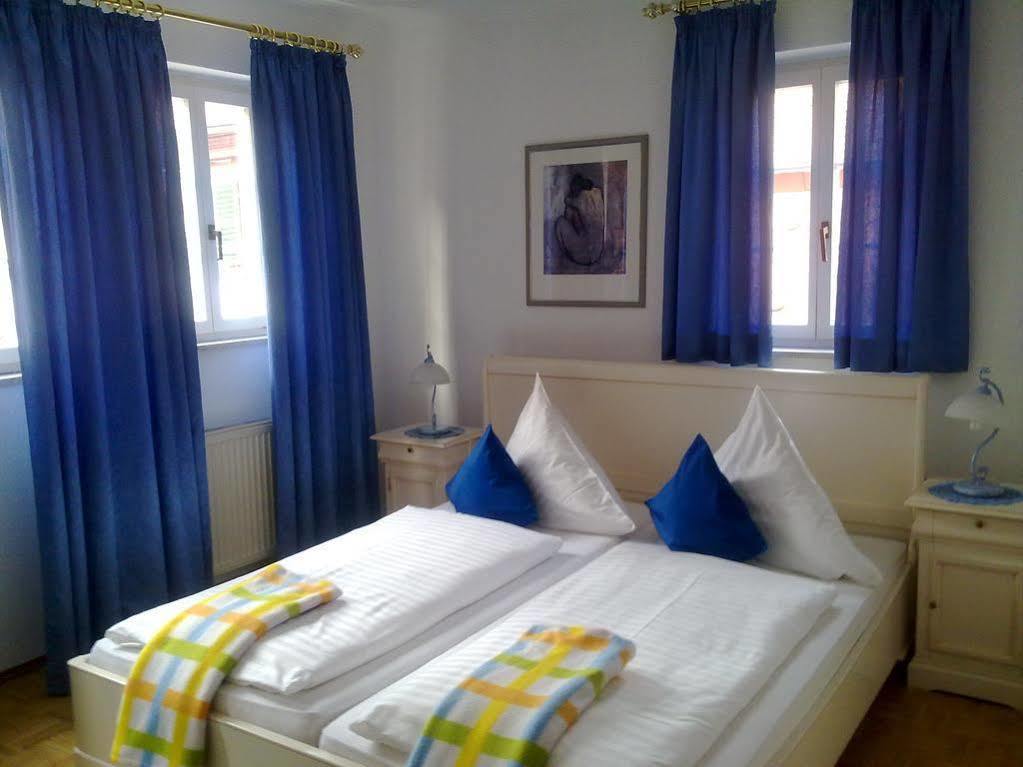 Hotel Schwanen Mosbach  Exterior photo